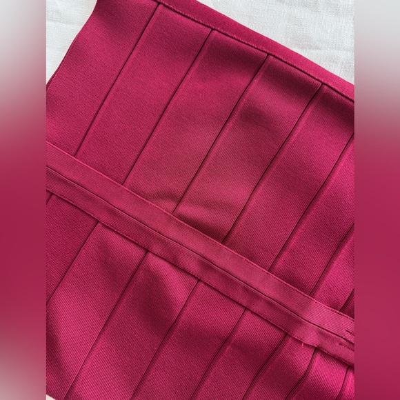 Herve leger Alicia burgundy dress size S - Picture 8 of 8